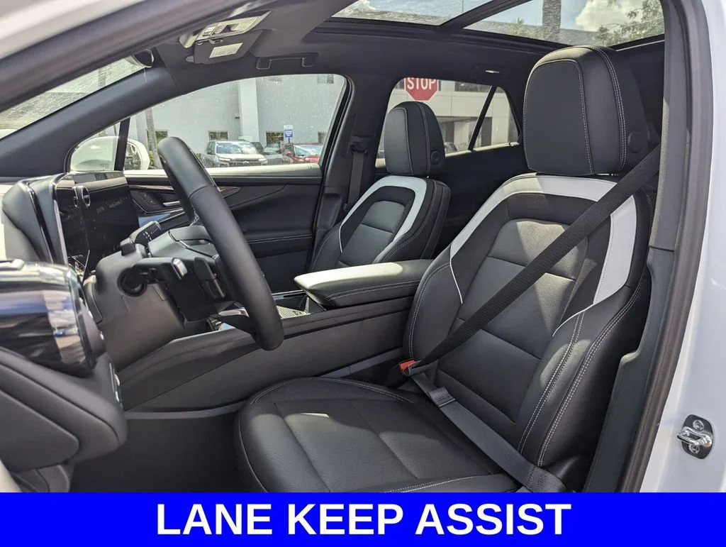 New 2025 Summit White Chevrolet LT image 5