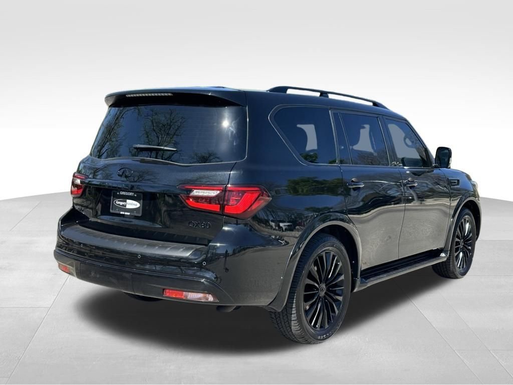 Used 2021 Black INFINITI Sensory image 8