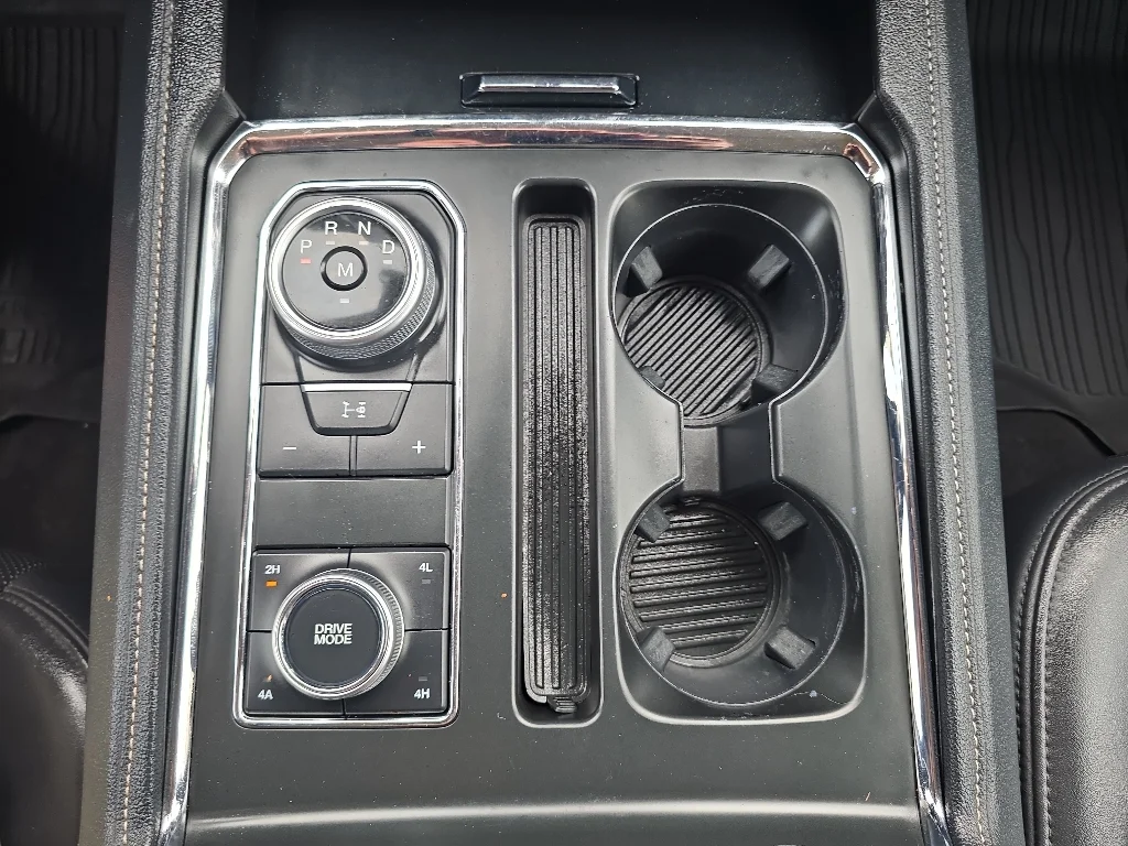 Used 2024  Ford XLT image 23