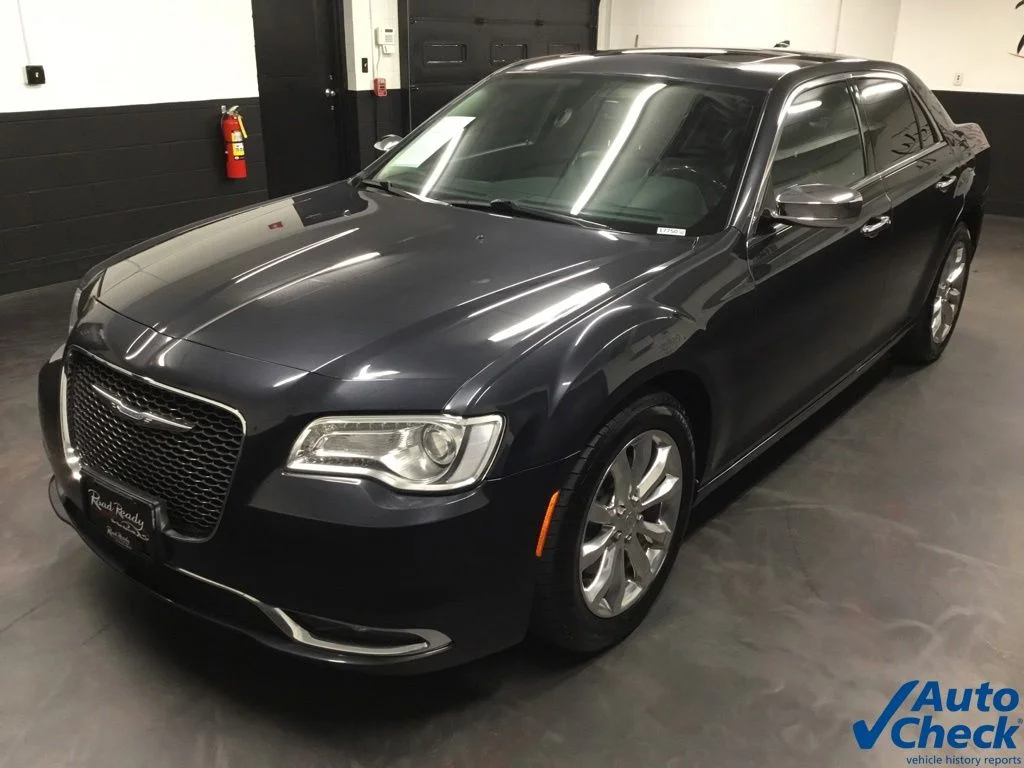 Used 2017 Gray Chrysler C image 6