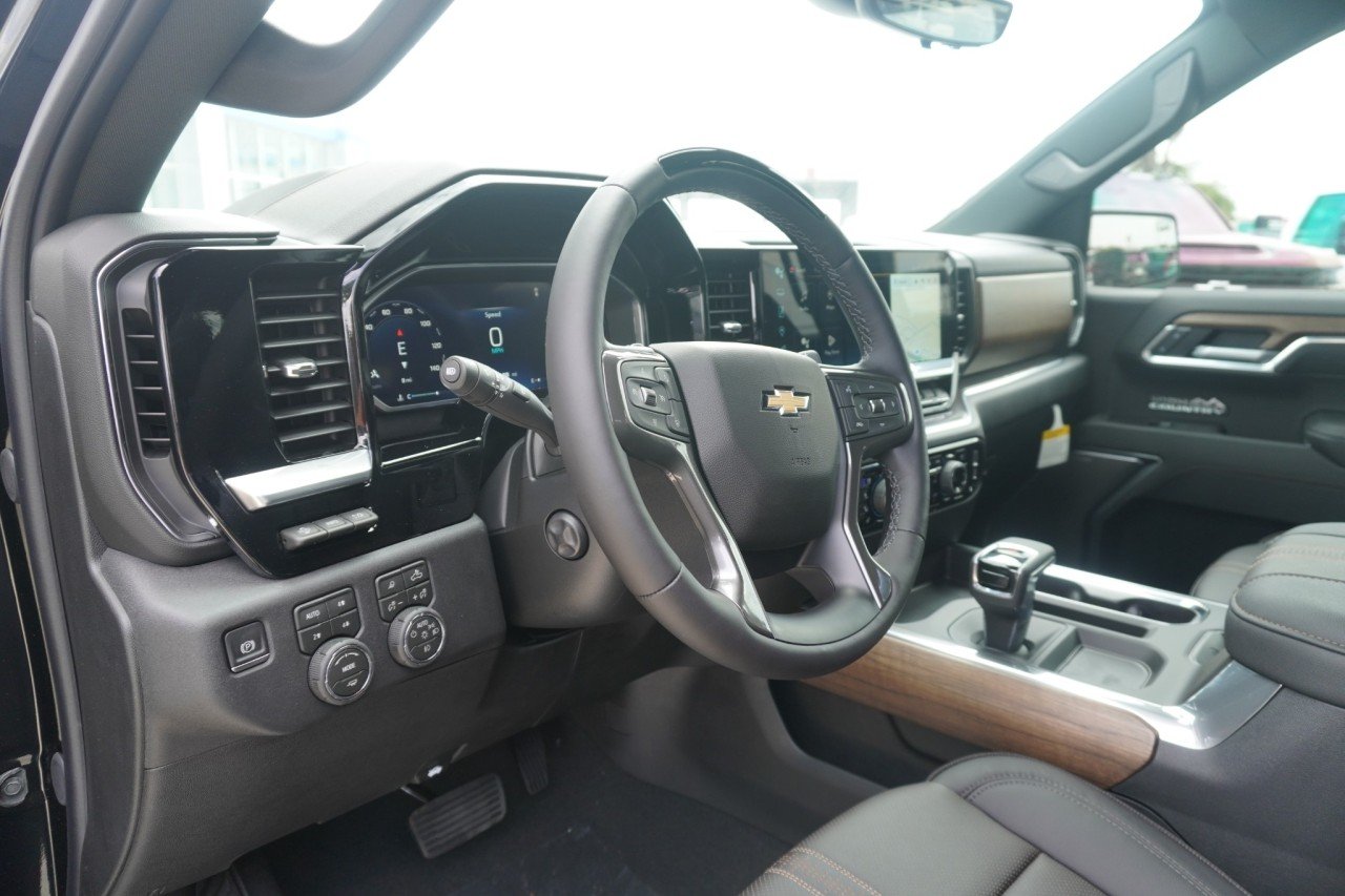 2026 Chevrolet Silverado 1500 High Country - Photo 25