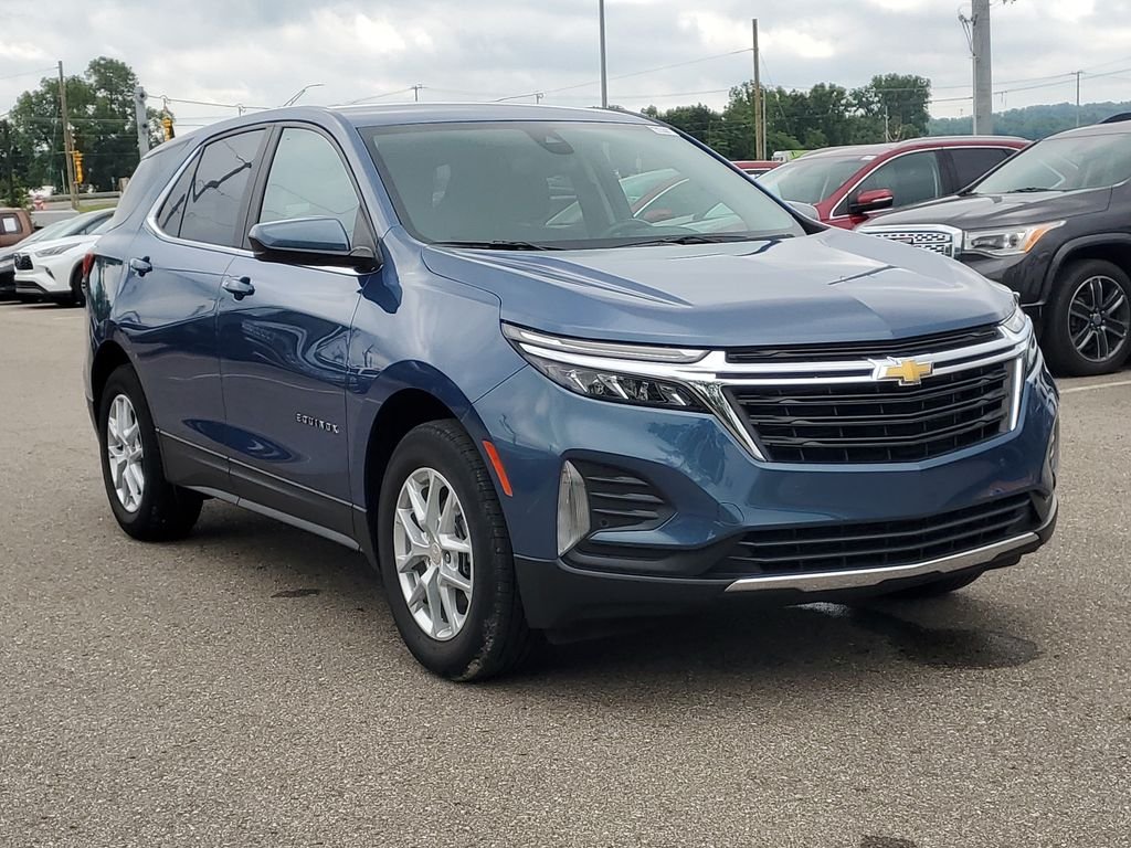 Used 2024 Blue Chevrolet LT image 4
