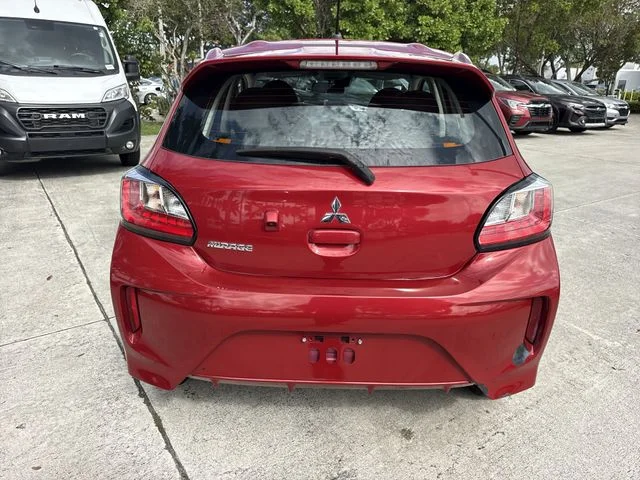 Used 2021 Red Mitsubishi  image 24