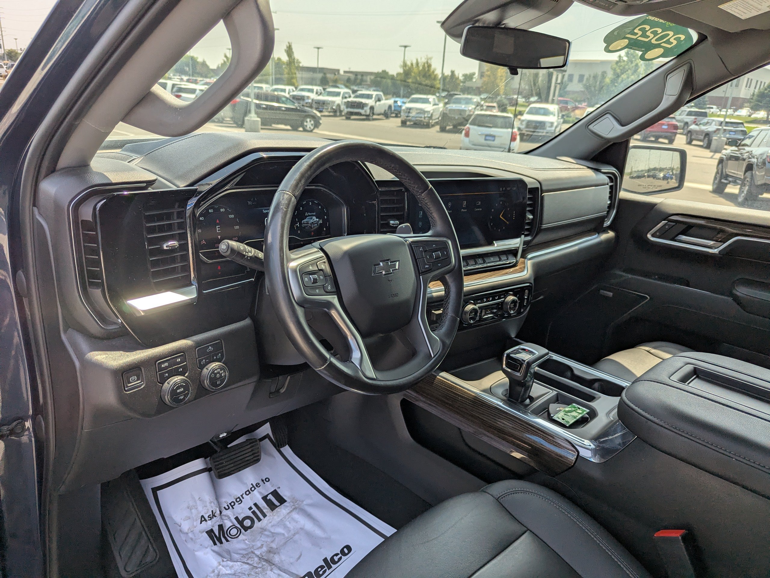 2022 Chevrolet Silverado 1500 RST - Photo 13