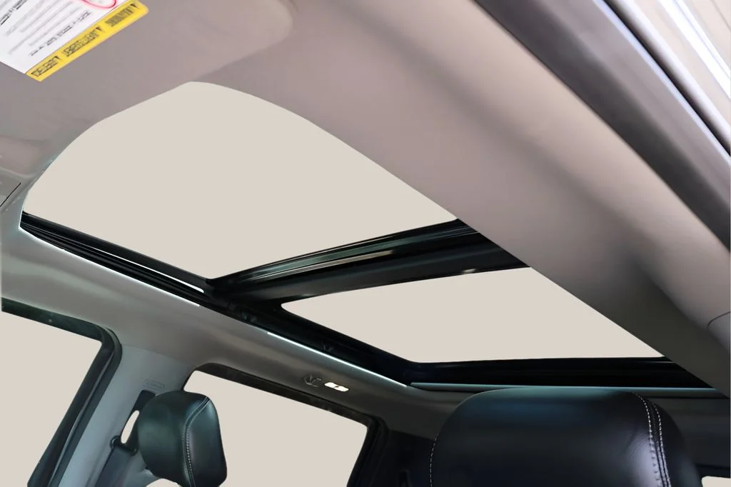 Used 2019 Gray Ford Lariat image 14