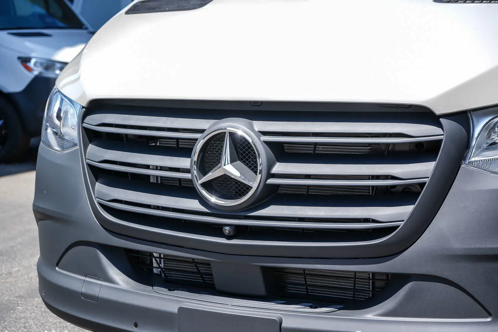 New 2026 Stone Gray Mercedes-Benz Crew 144WB High Roof RWD 2.0L I4 Diesel Turbo HO image 6