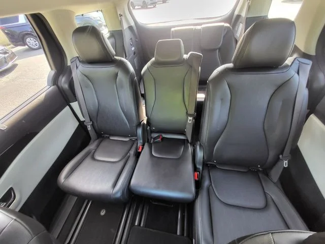 Certified Used 2024 Blue Kia EX image 12