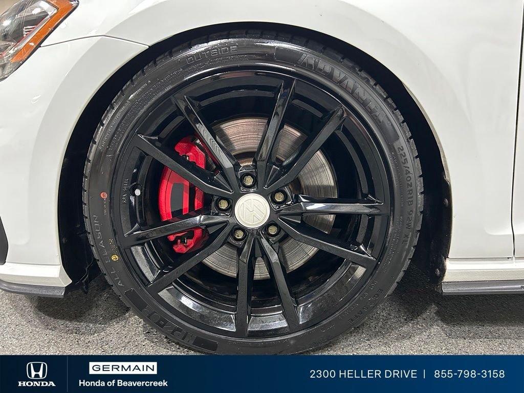 Used 2021 Pure White Volkswagen 2.0T SE image 13