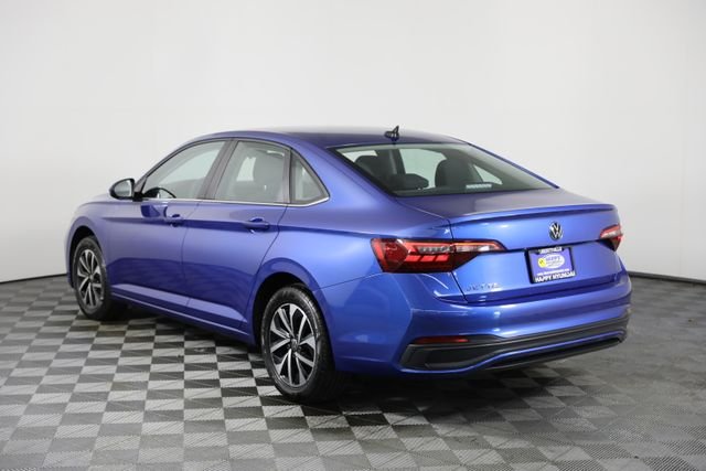 2022 Volkswagen Jetta S - Photo 26