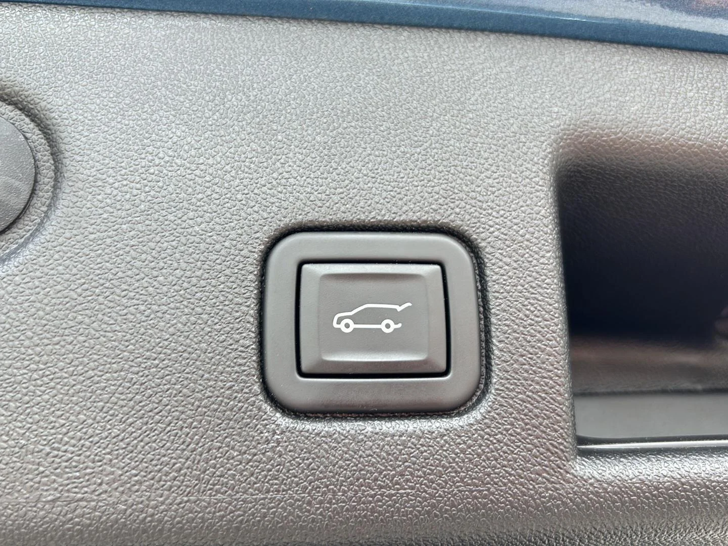 Used 2024 Lakeshore Blue Metallic Chevrolet RS image 33