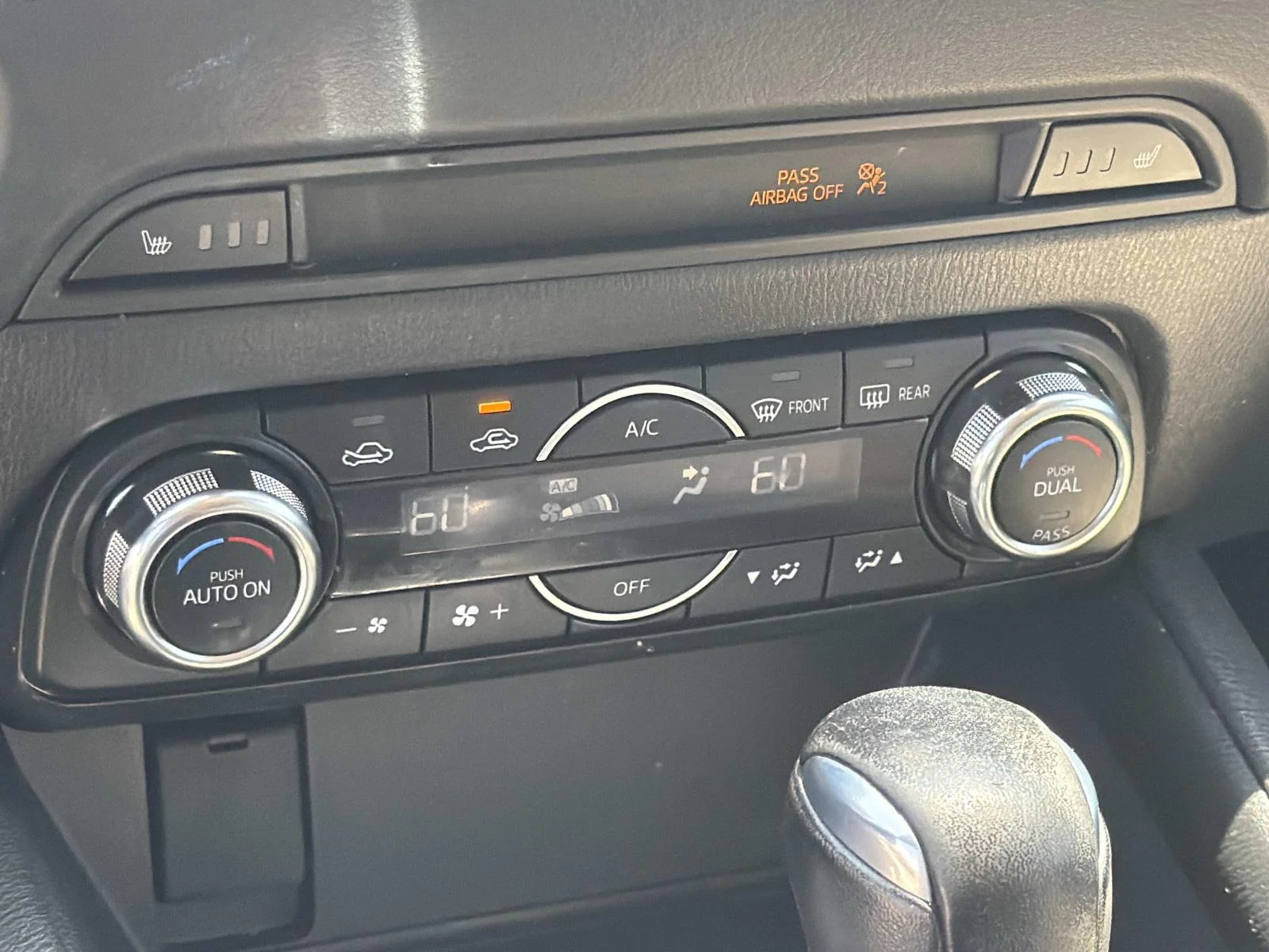 Used 2017 MACHINE GRAY ME Mazda TOURING FWD image 15