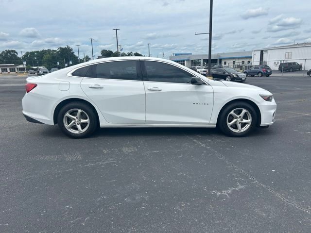Used 2016 White Chevrolet LS image 5