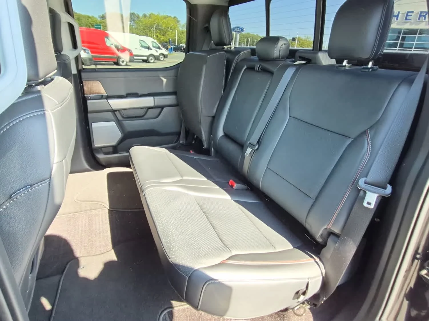 Certified Used 2021 Agate Black Ford LARIAT image 7