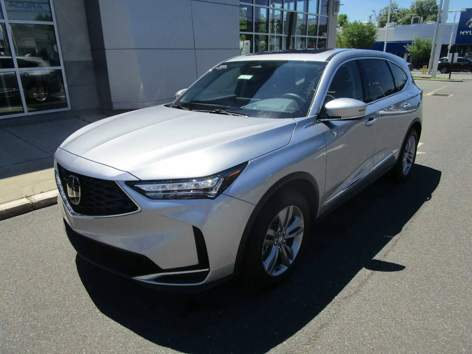 Certified Used 2026 Solar Silver Metallic Acura  image 2