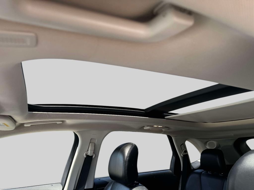 Used 2019 Gray Ford Titanium image 19
