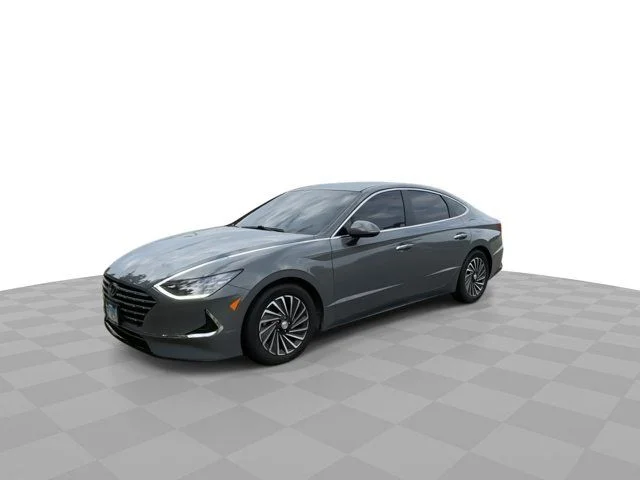Used 2023 Gray Hyundai SEL image 4