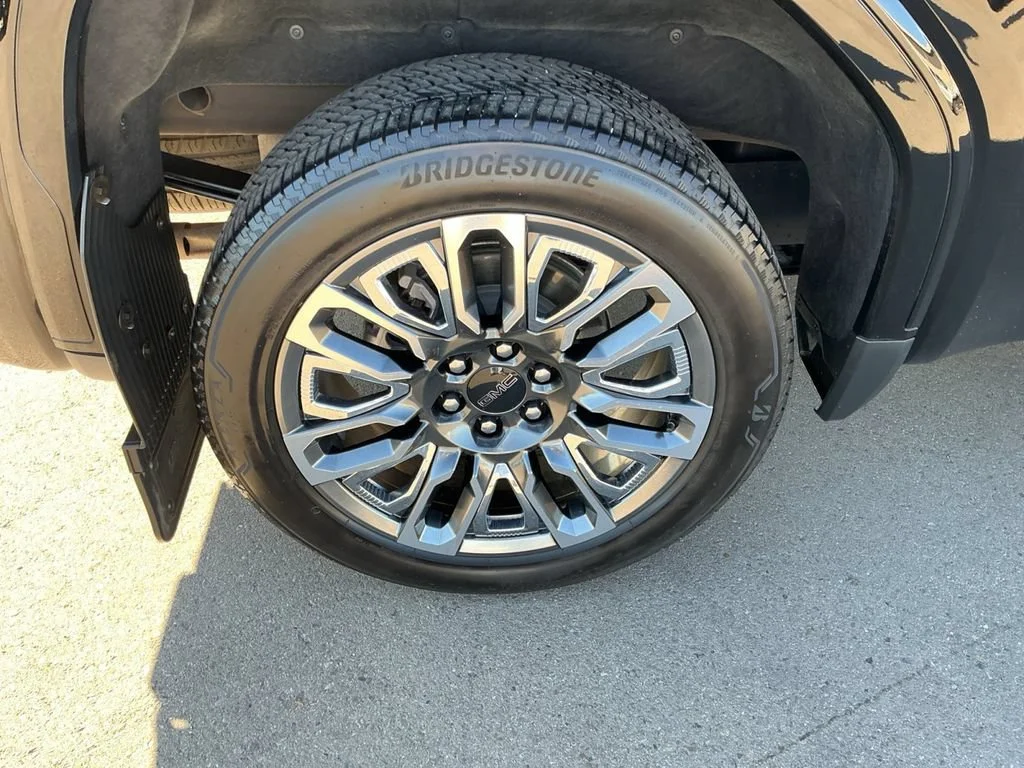 Certified Used 2024 Onyx Black GMC Denali Ultimate image 28