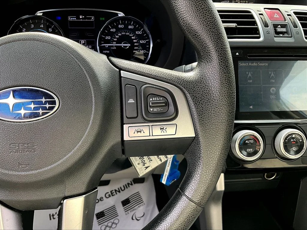 Used 2017 Quartz Blue Subaru 2.5i Premium image 12