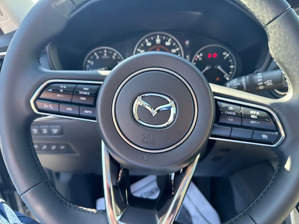 New 2026 Platinum Mazda 3.3 Turbo Preferred image 20