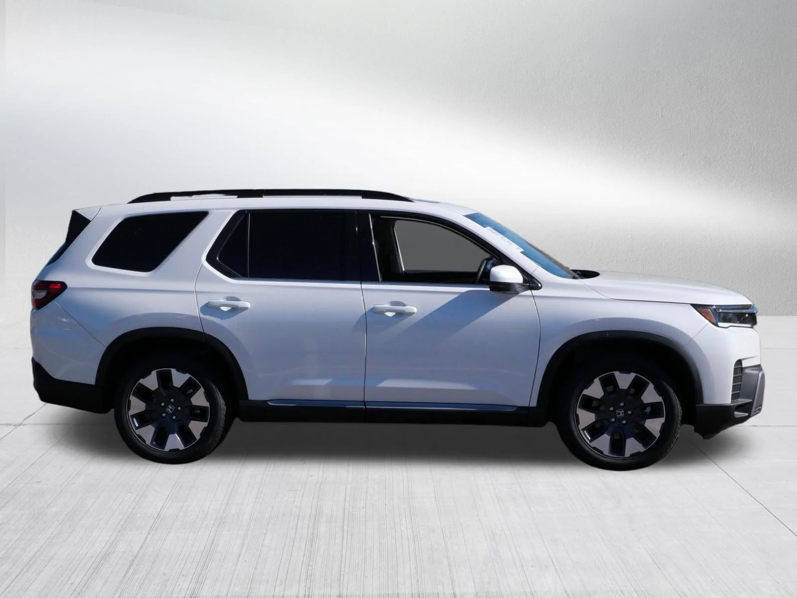 2026 Honda Pilot Elite - Photo 8