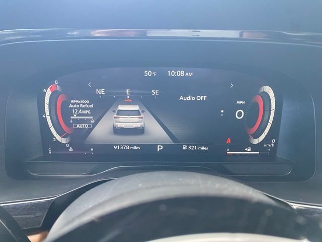 Used 2022 White Nissan Platinum image 18