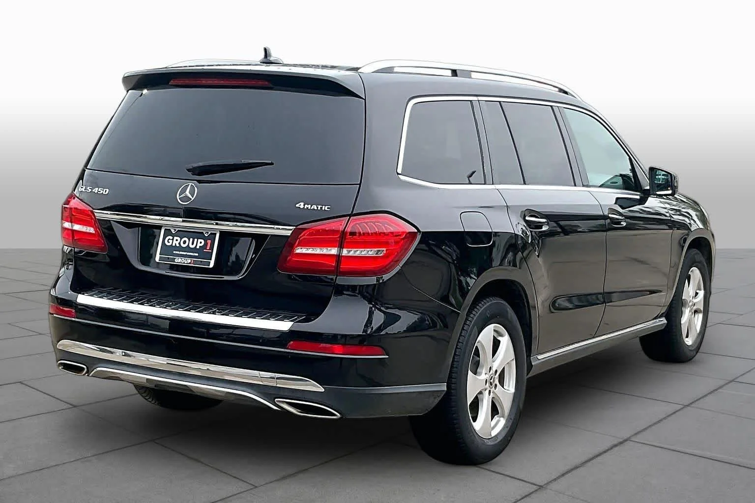 Used 2019 Brilliant Blue Metallic Mercedes-Benz GLS 450 image 13