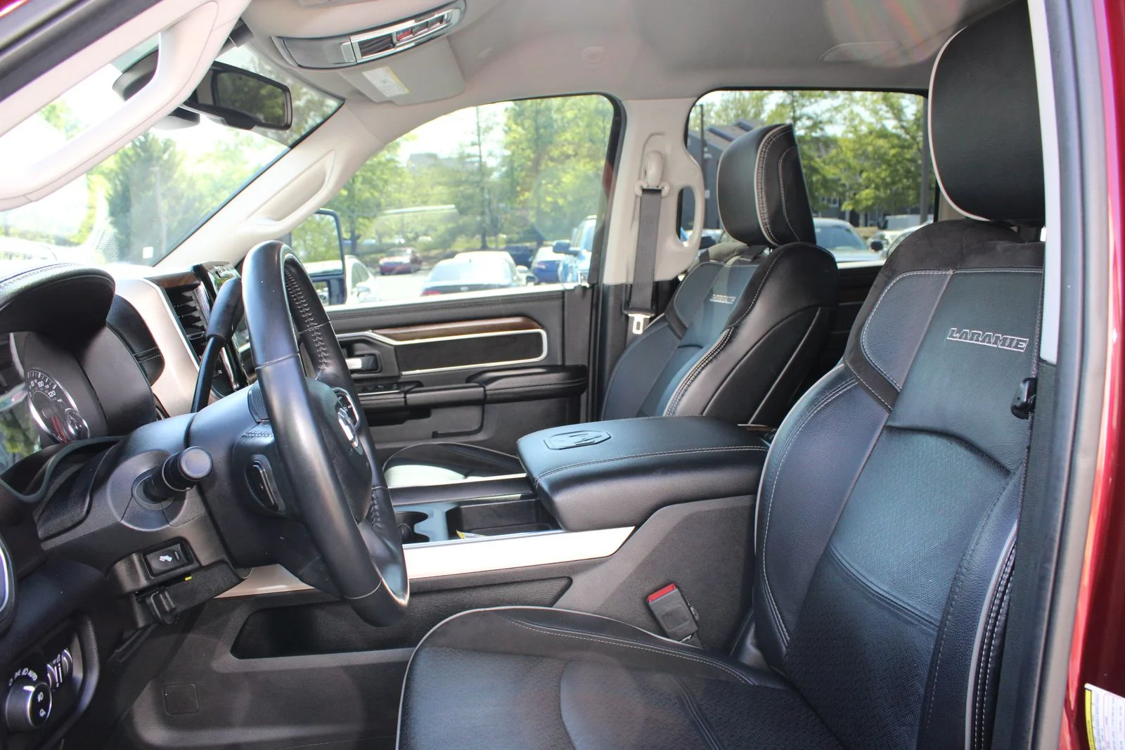 Used 2023 Red Ram Laramie image 9