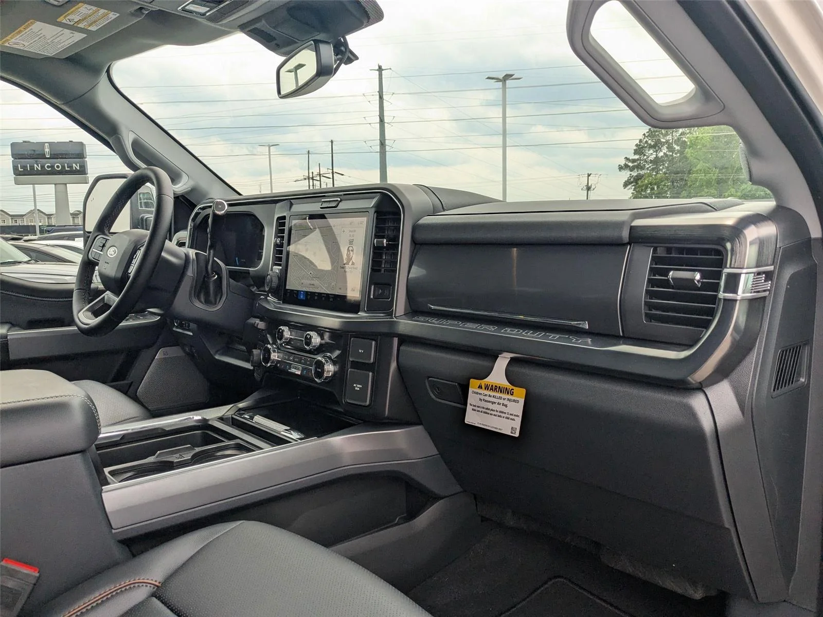 2025 Ford F-350 Super Duty Lariat - Photo 38