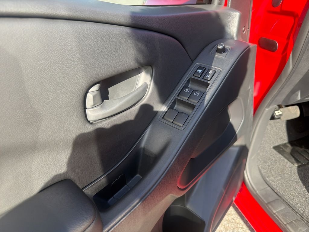 New 2026 Nissan Frontier SV 4D Crew Cab