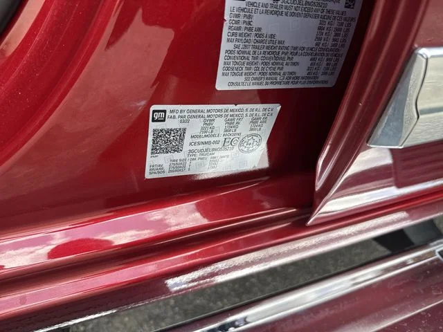 Used 2022  Chevrolet High Country image 36