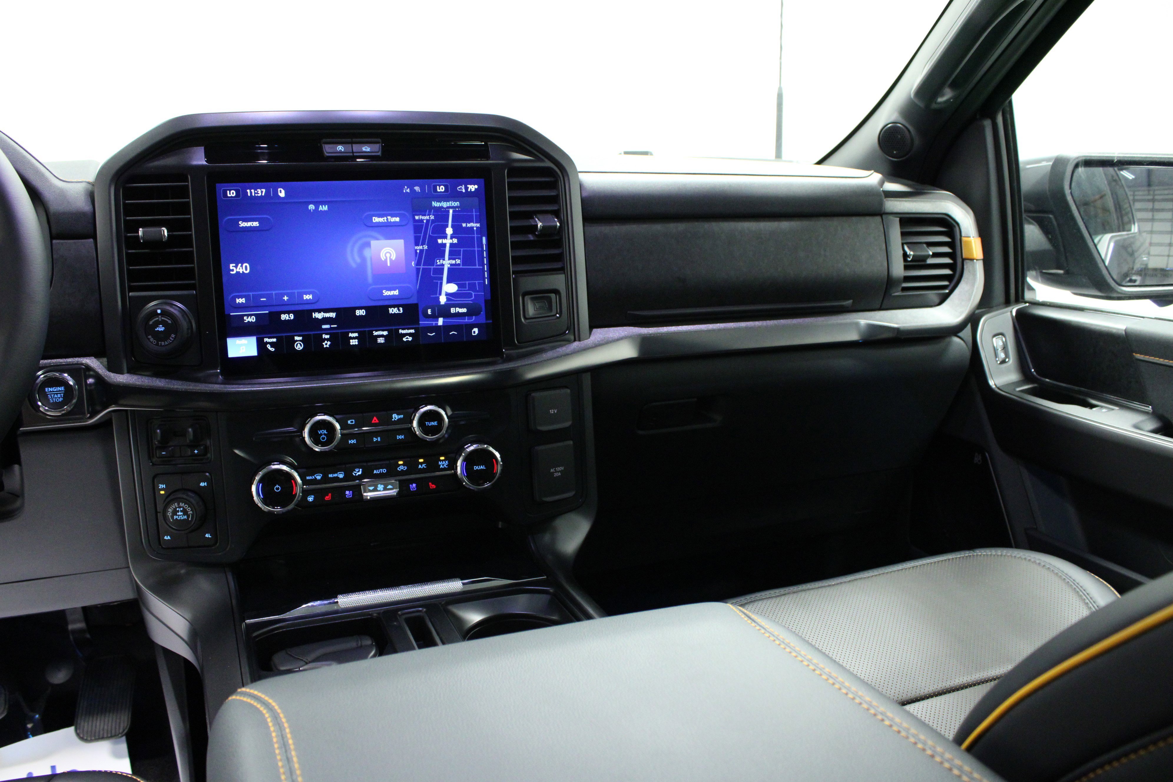 New 2026 Carbonized Gray Metallic Ford Tremor image 20