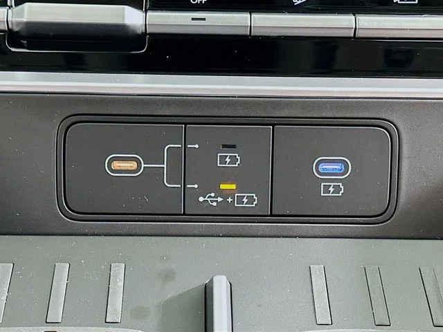 New 2026 Hyundai SANTA FE SE