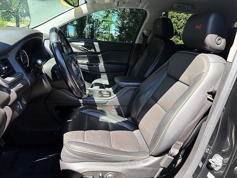 Used 2021 Ebony Twilight Metallic GMC AT4 image 11