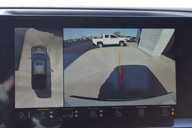 Used 2023 White Chevrolet LTZ image 33