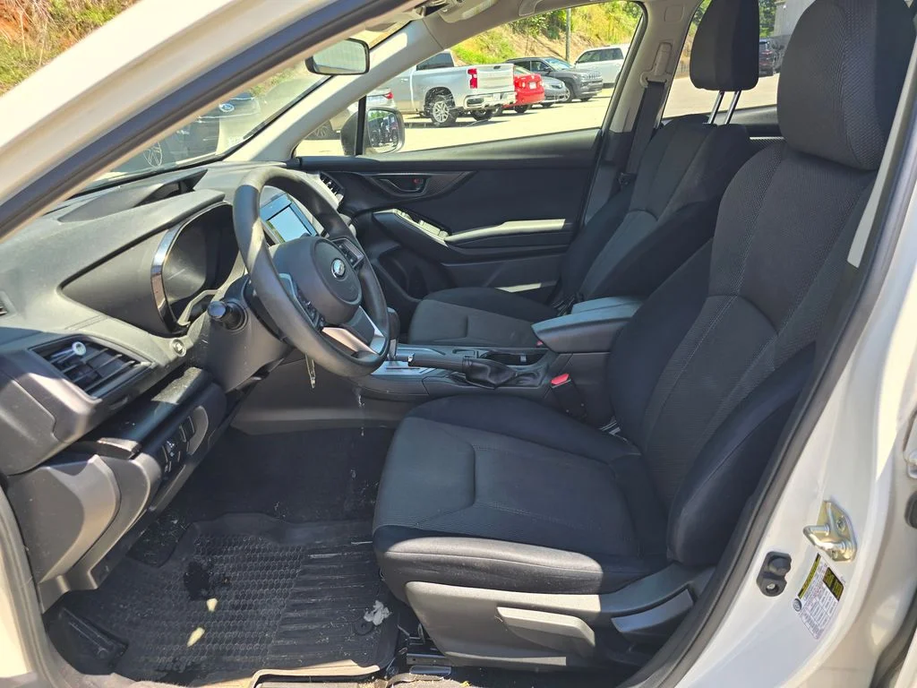 Used 2021 White Subaru Base image 4