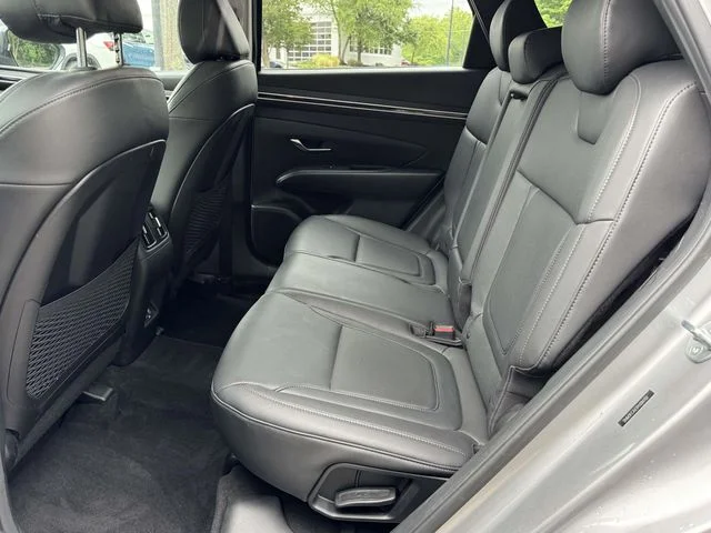 Used 2023 Silver Hyundai SEL image 15