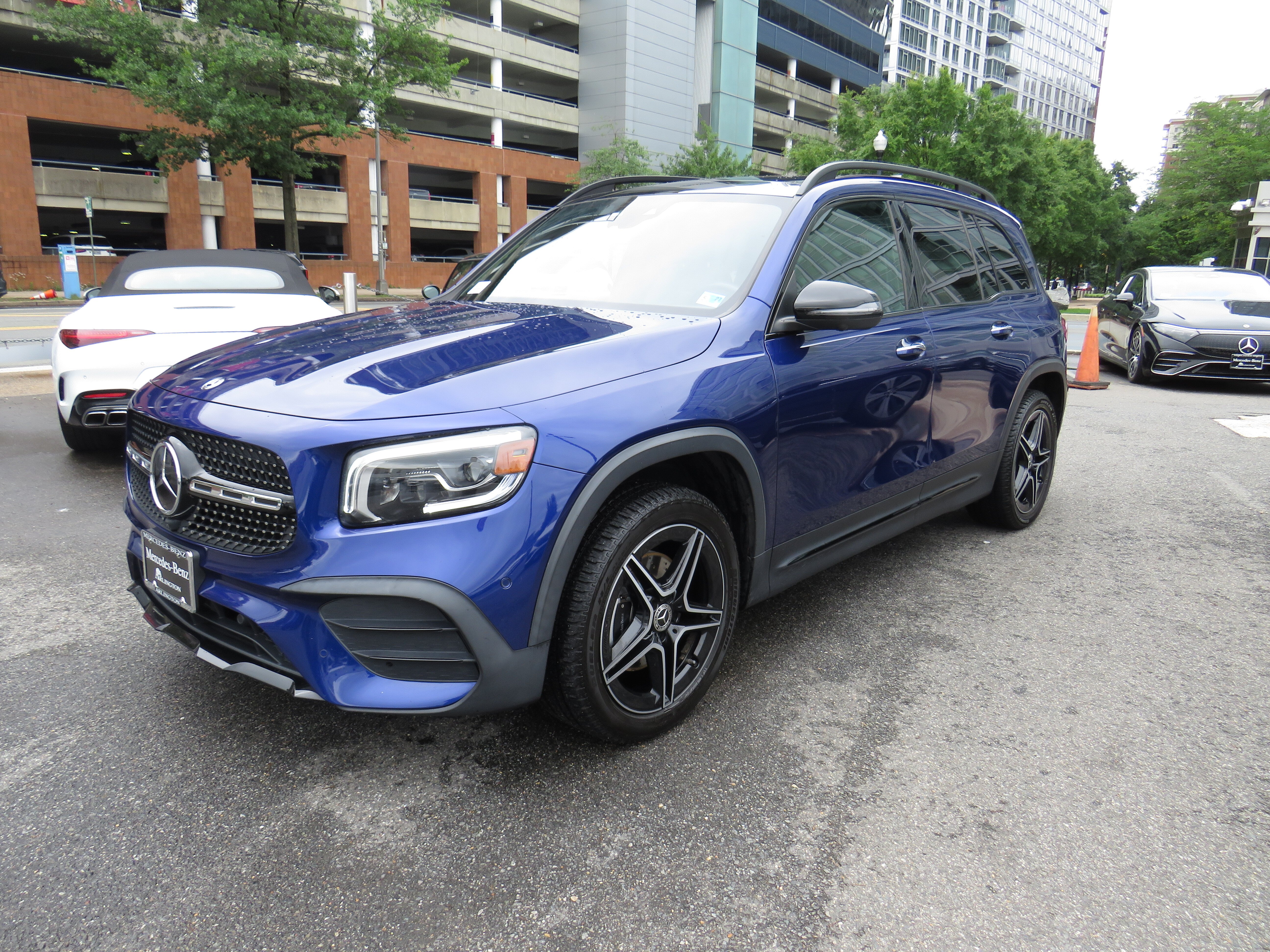 2020 Mercedes-Benz GLB GLB250 4MATIC's photo