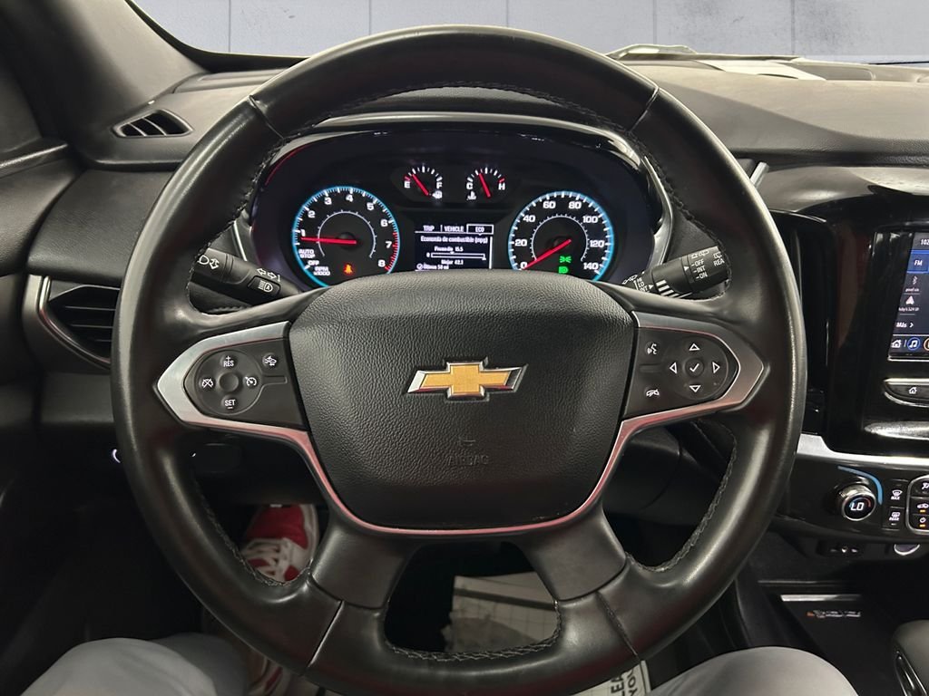 Used 2023 Green Chevrolet LT image 9