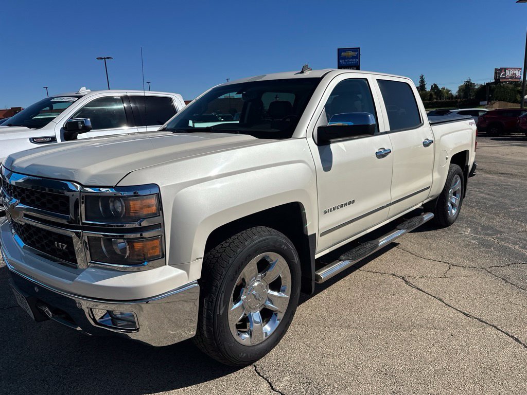 Used 2014 White Chevrolet LTZ image 2