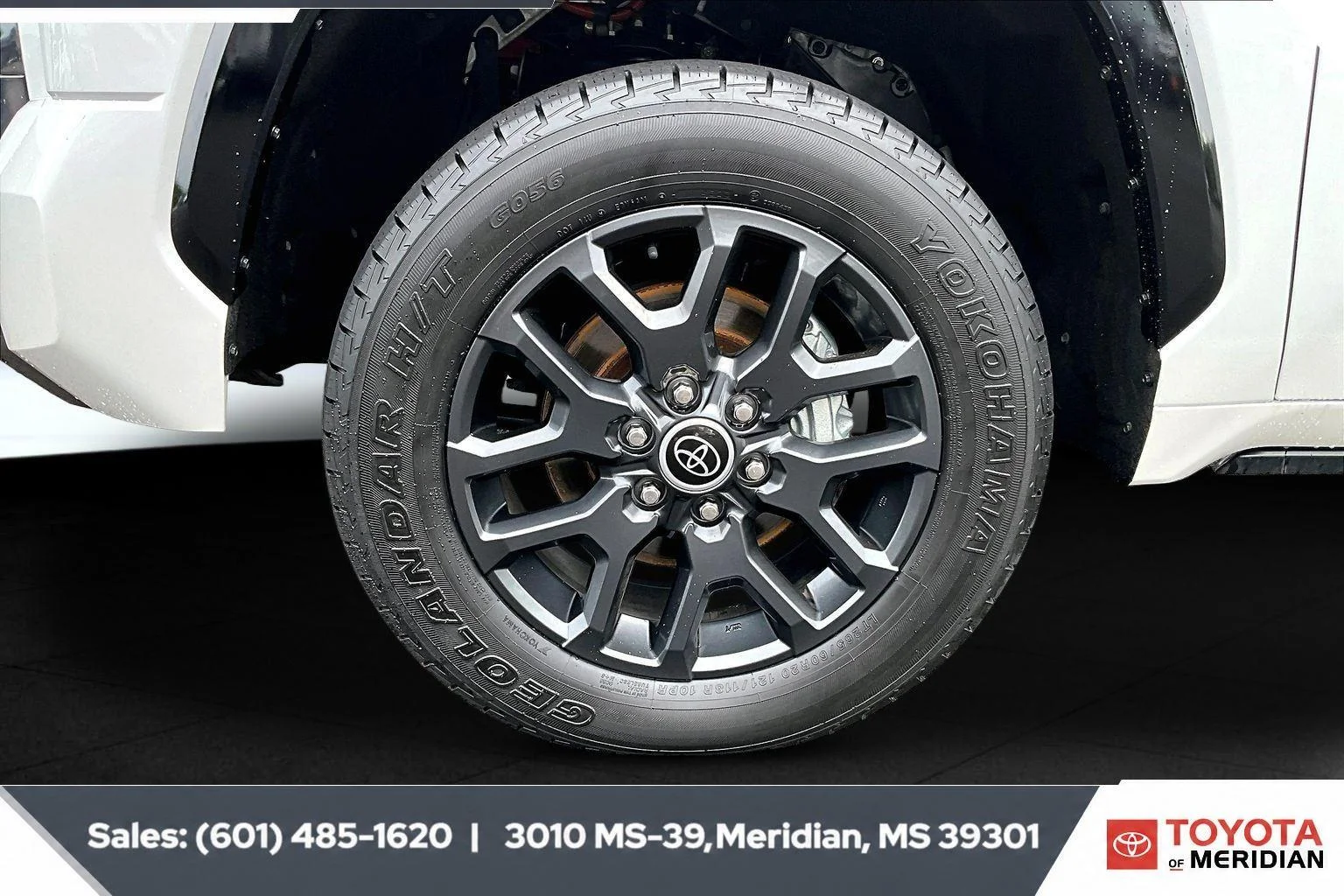 Used 2023 Wind Chill Pearl Toyota Platinum Hybrid image 7