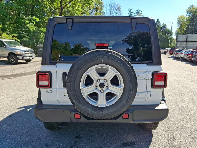 2018 Jeep All-New Wrangler Unlimited Sport S - Photo 9