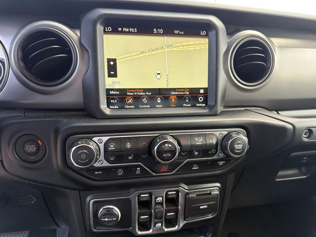 Used 2023 Gray Jeep Sport S image 3