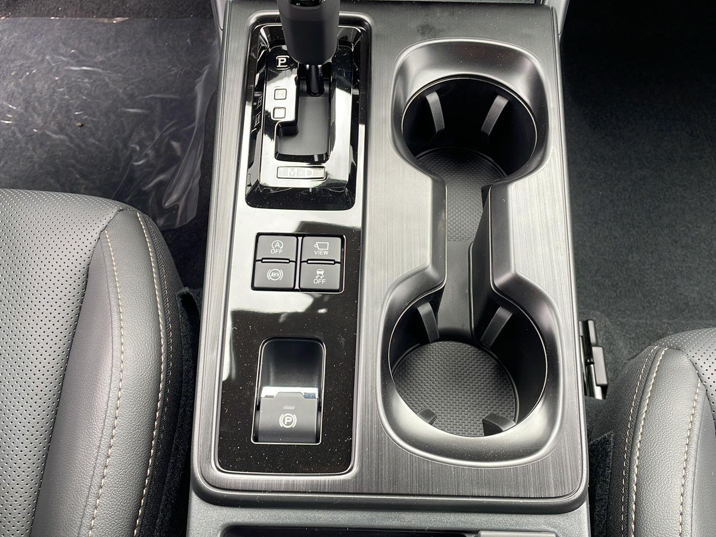 New 2026 MAGNETITE GRAY METALLIC Subaru Limited XT image 20