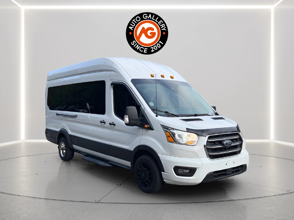 Used 2020 White Ford XLT image 1