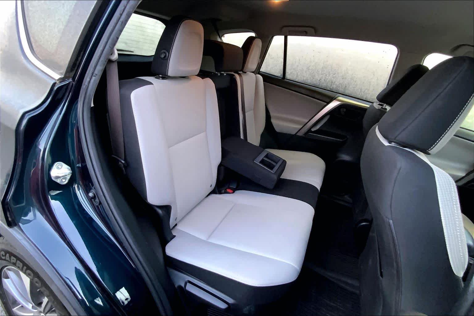 Used 2018 Galactic Aqua Mica Toyota Hybrid LE image 27