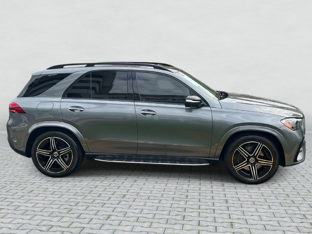 Certified Used 2025 Selenite Grey Metallic Mercedes-Benz GLE 580 image 4