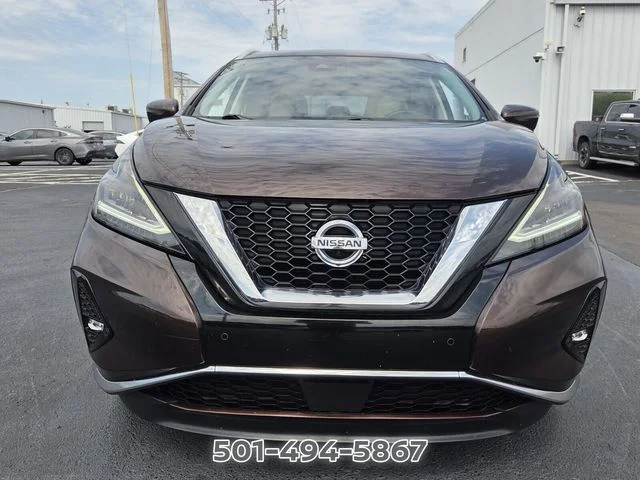 Used 2020 Brown Nissan Platinum image 8