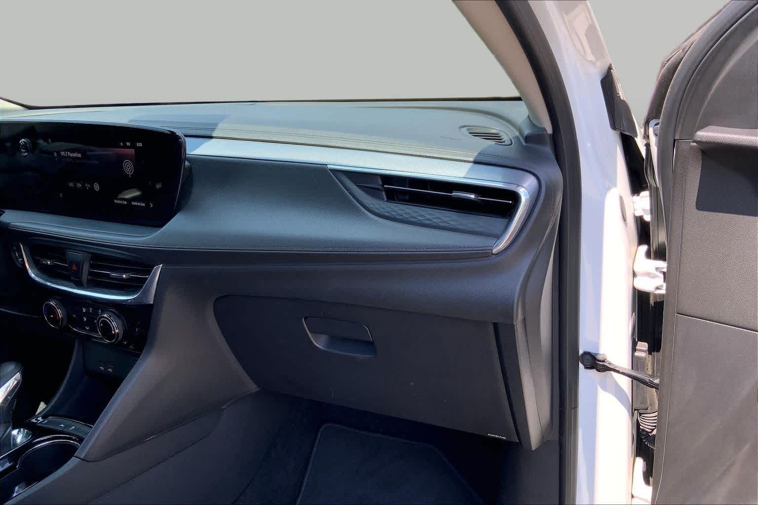 Used 2024 Summit White Buick Sport Touring image 18