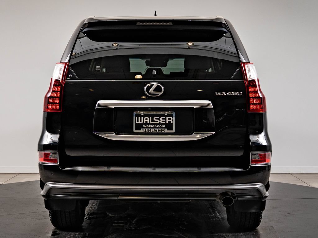 Used 2021 Onyx Black Lexus 460 Premium image 7