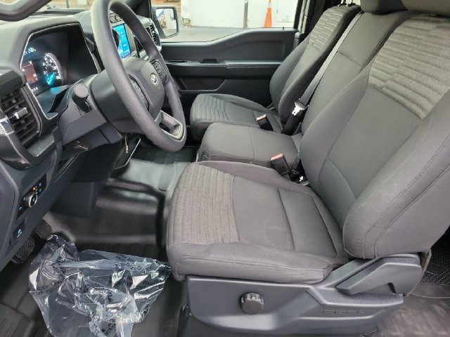 Used 2023 White Ford XL image 17